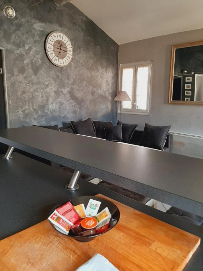 T2 Centre Ville Vue Faron 40M2 En Zone Pietonne 4Eme Etage Toulon Exterior foto